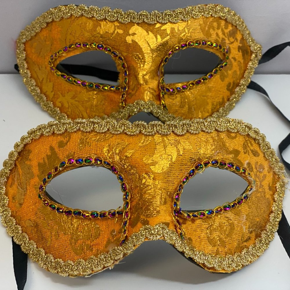 Mascarade Mask Multiple Colors with Gold Accent w/Beautiful Detail